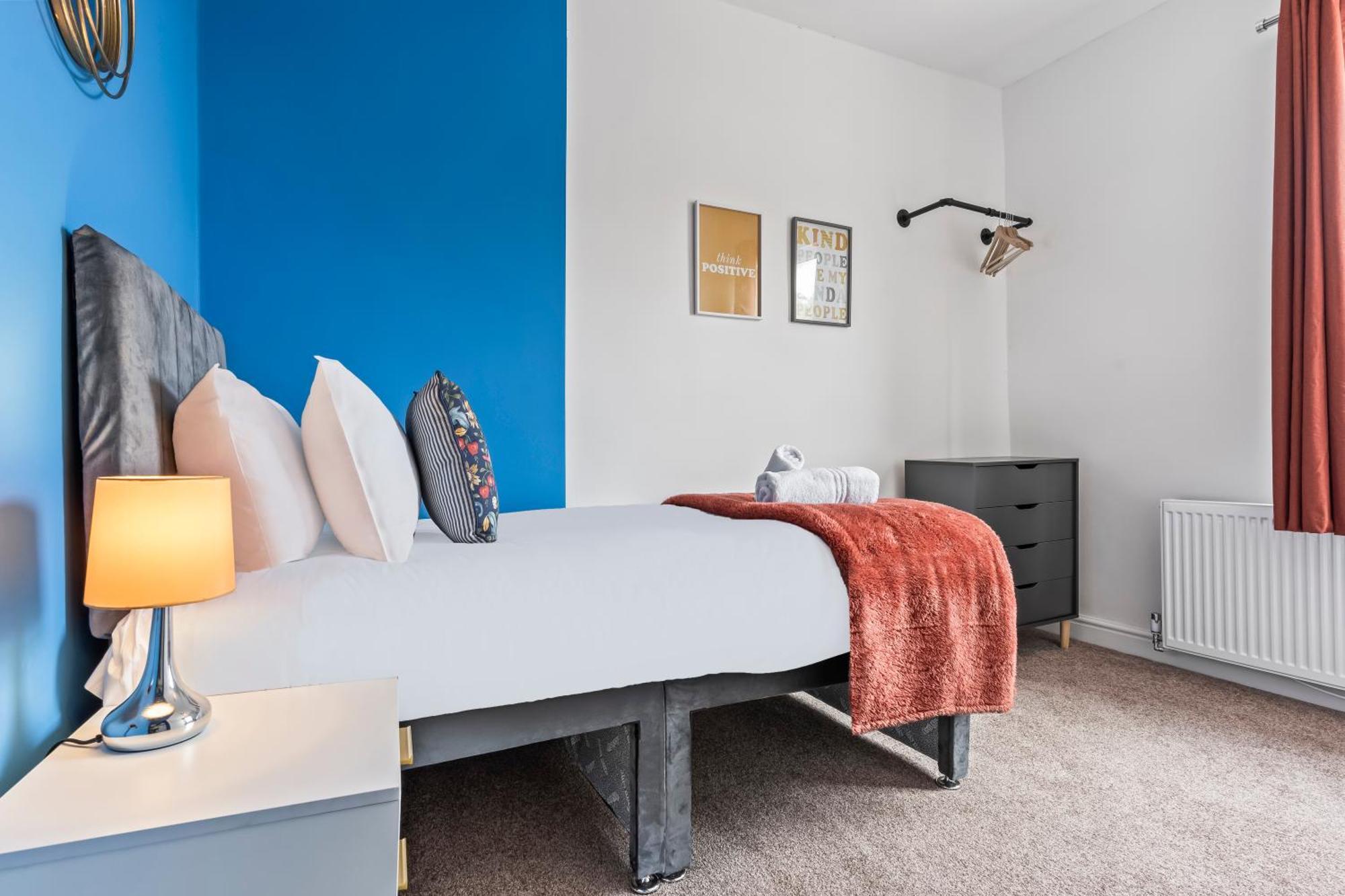 4 Bedroom, 2 Bath In Newcastle Town Centre Buitenkant foto
